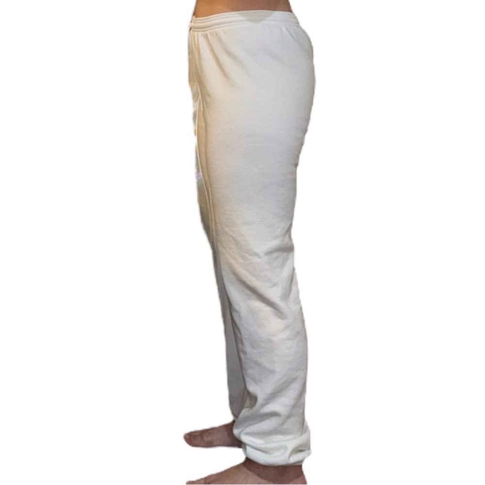 White Sweatpants - Picture 4 of 10